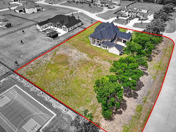 4th image of 1405 Gairloch Dr