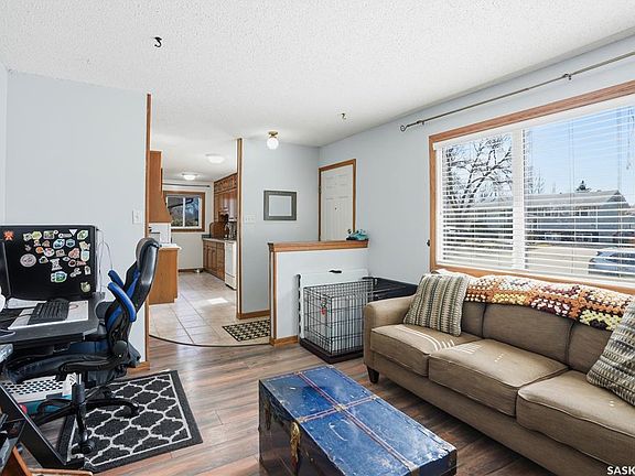 2nd image of 122 Forrester ROAD