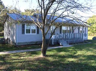 1285 Old Railroad Bed Rd, Taft, TN 38488