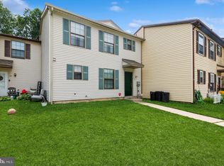 46 Hampshire Rd, Sicklerville, NJ 08081