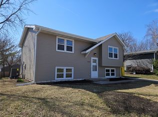 2300 3rd St SW, Altoona, IA 50009