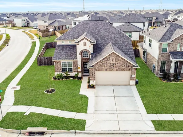 5330 Camerford Ct, Alvin, TX 77511