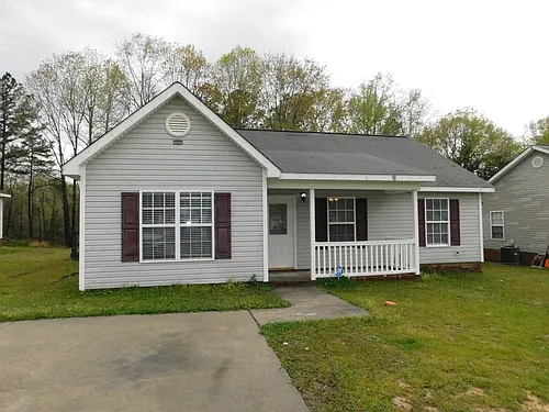 2027 E Park Dr Photo 1