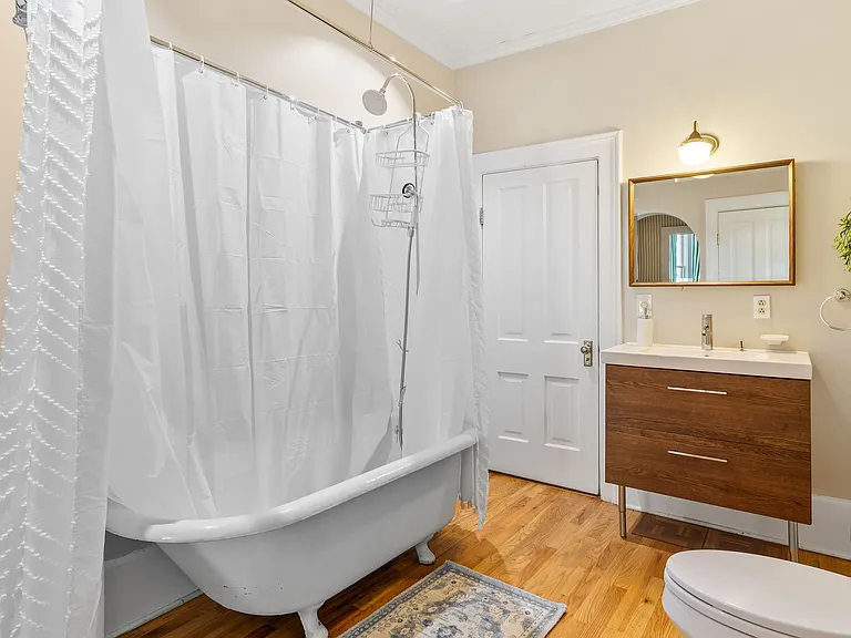 1813 Pine St #1 — Photo 13