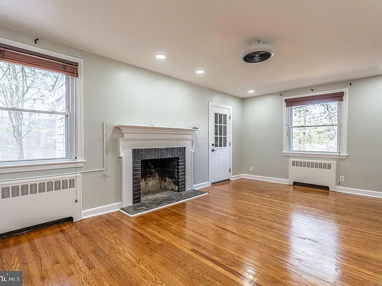644 Meetinghouse Rd — Photo 14