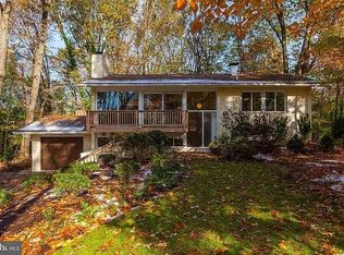 7709 Hamilton Spring Rd, Bethesda, MD 20817