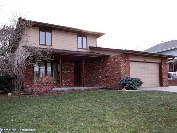 2nd image of 4121 Barkwood Ln
