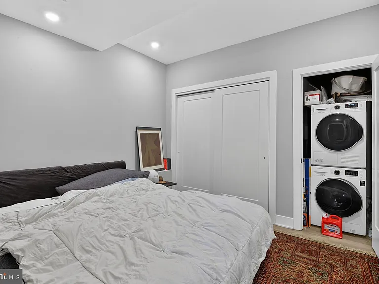 3965 Lancaster Ave #105 — Photo 9