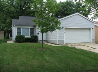 1012 Flossmoor Ave, Waukegan, IL 60085