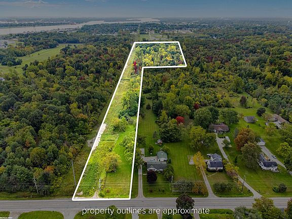 4th image of 3605 Ravenswood Rd