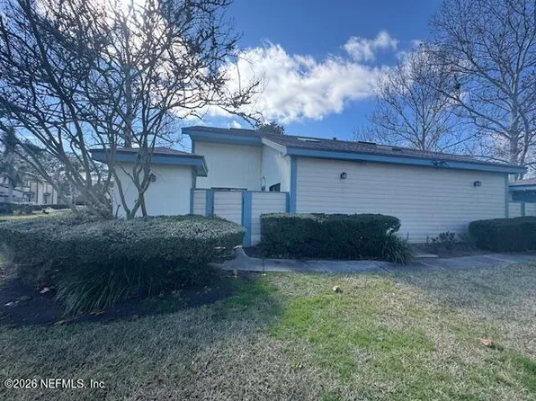 1703 CHALLENGER Court W #1703, Jacksonville, FL 32233