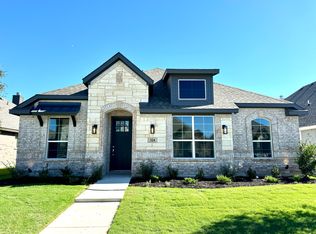 324 Freestall Dr, Midlothian, TX 76065