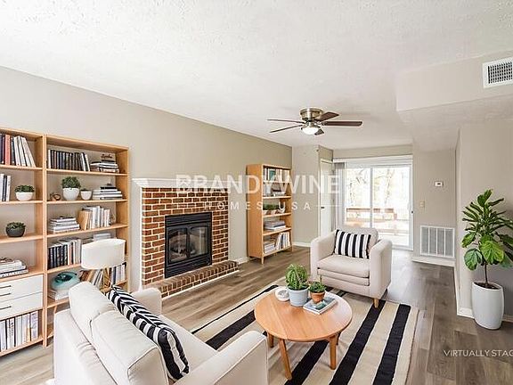 5th image of 924 Ilawood Dr