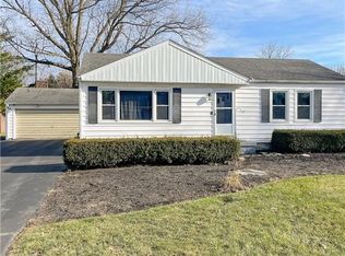 616 Woodlawn Ave, Englewood, OH