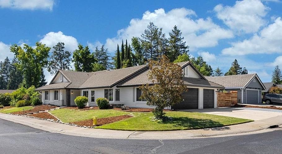 1st image of 1714 Moraga Way