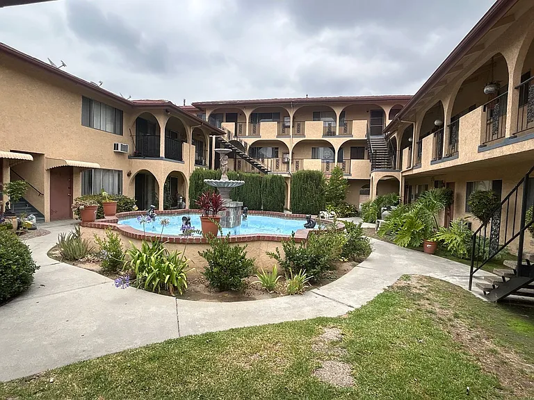 1010 S Atlantic Blvd — Photo 2