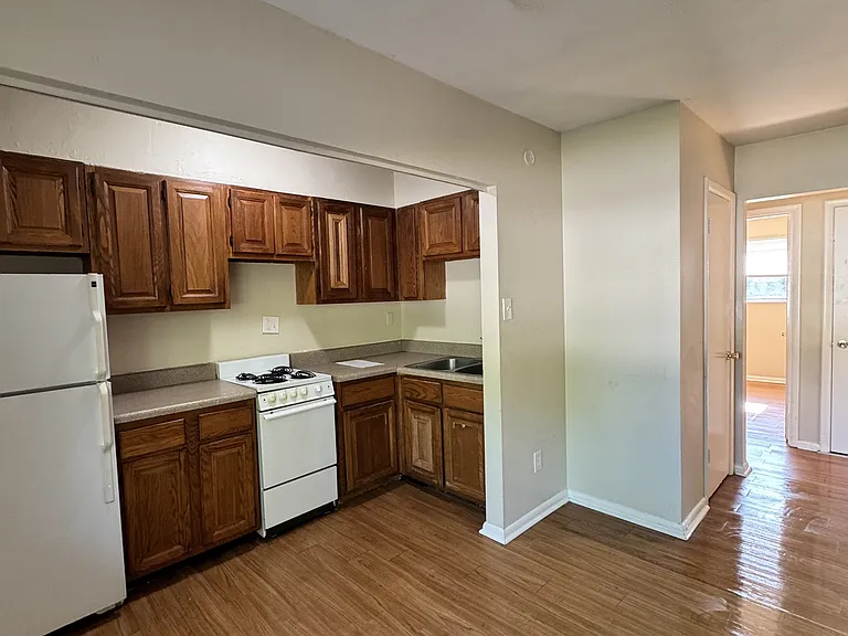 1901 E 5th Ave #2 — Photo 8