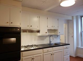 399 4th Ave #1R, Brooklyn, NY 11215