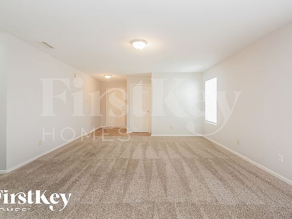 3rd image of 11325 Arches Dr