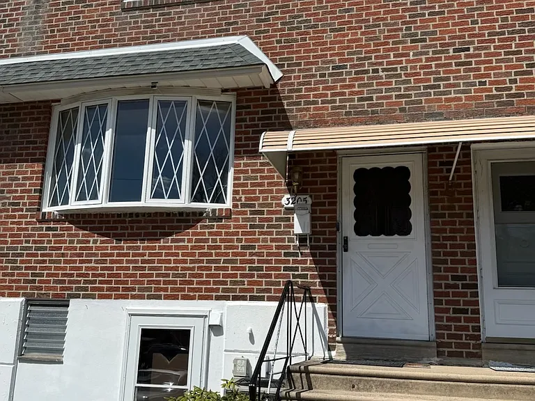 3205 Comly Pl — Photo 2
