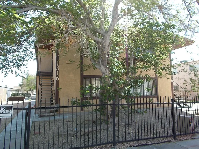 1316 N 21st St #C — Photo 1