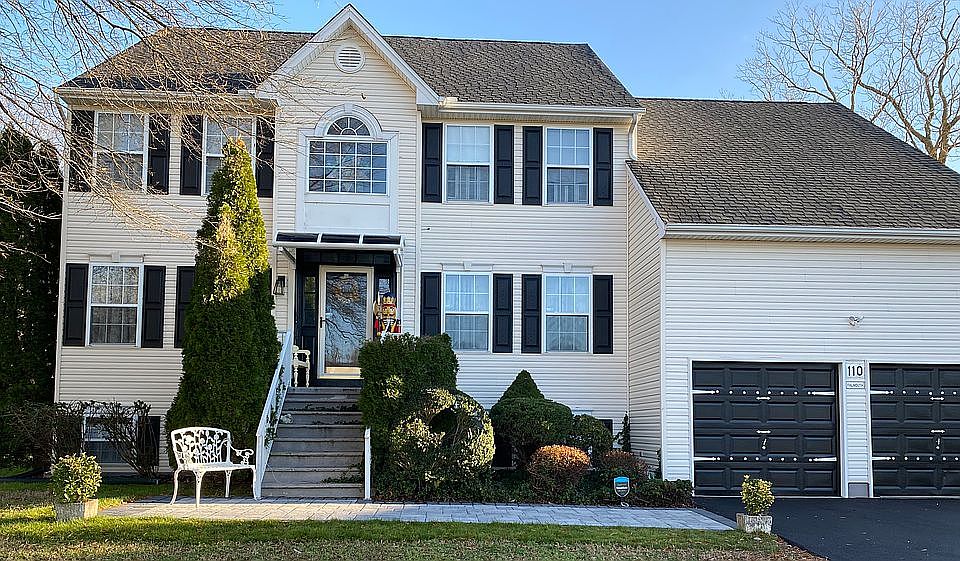 2nd image of 110 Falmouth Way