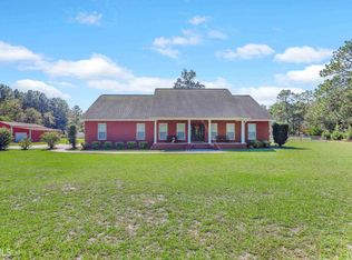 583 Empire Rd, Jesup, GA 31545