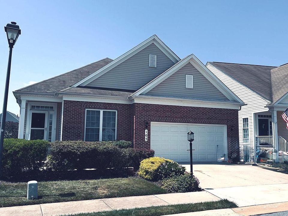 1st image of 105 Butterfly Dr #104