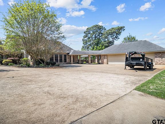 2535 N 6th St, Crockett, TX 75835 | MLS #23004223 | Zillow