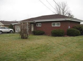 7 Crestvue Dr, Uniontown, PA