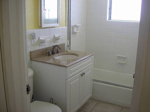 2nd image of 1900 S Ocean Dr APT 804