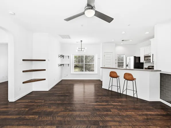 2821 Saville Loop #21C, Austin, TX 78741