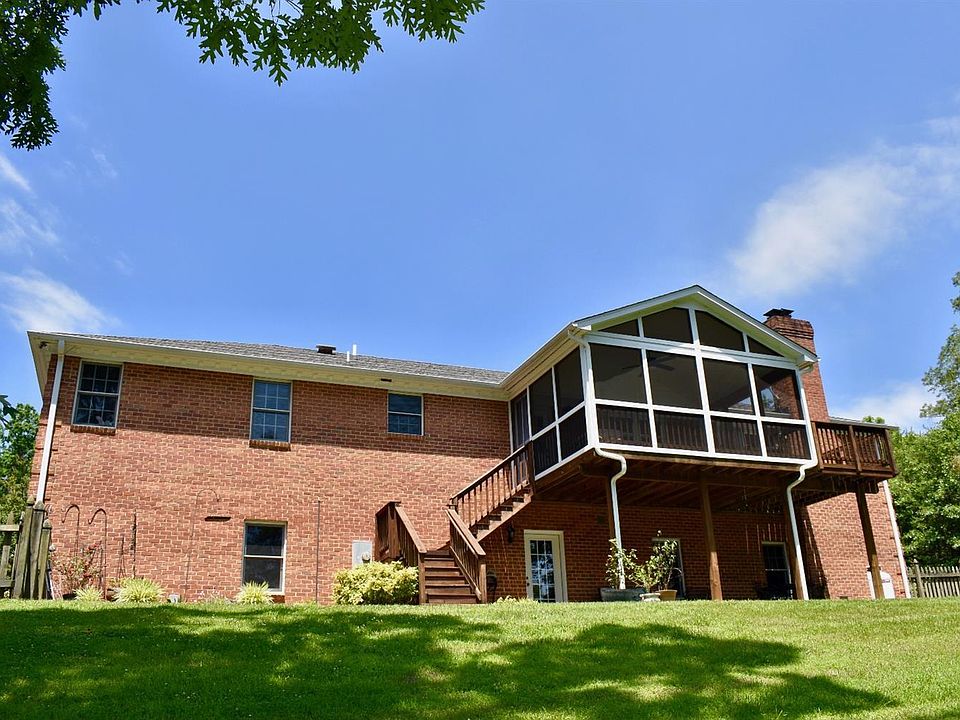 297 Berg Dr, Madison Heights, VA 24572 Zillow