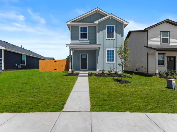 304 Constanza Trl, Bastrop, TX 78602