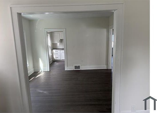 5th image of 3438 E 113th St #1