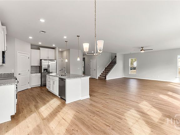7th image of this home