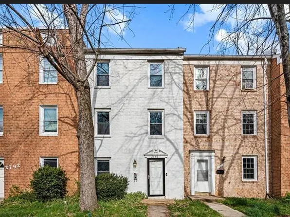 2790 Patrick Henry Dr #2, Woodbridge, VA 22191