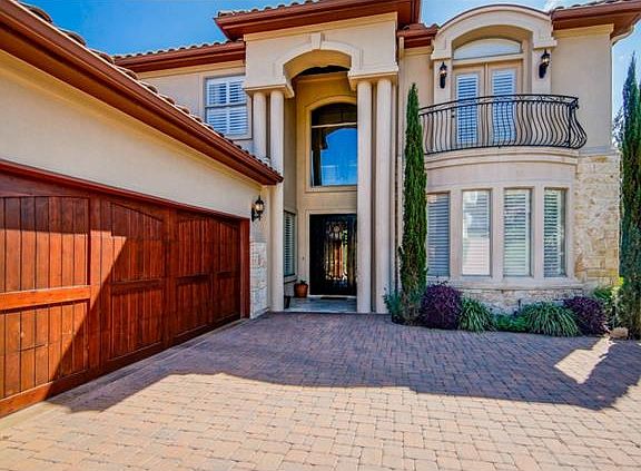 5th image of 27 Autumn Oaks Dr