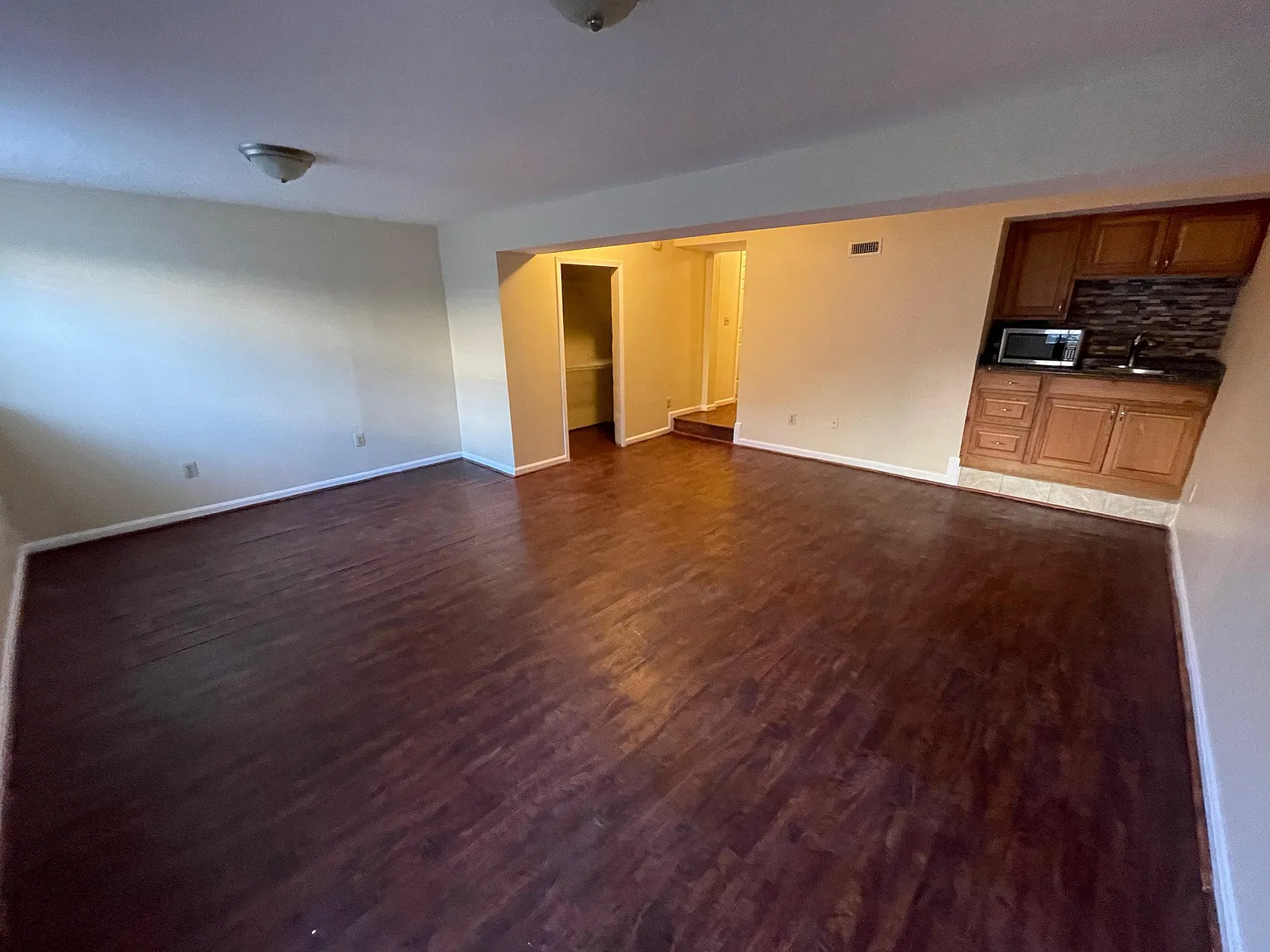 1 bed, 480 sqft, $1,600 — Photo 4