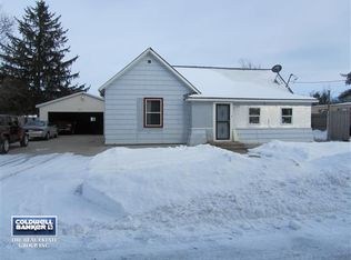 1394 Division St, Almond, WI 54909