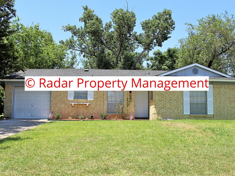 1st image of 605 Shorecrest Dr