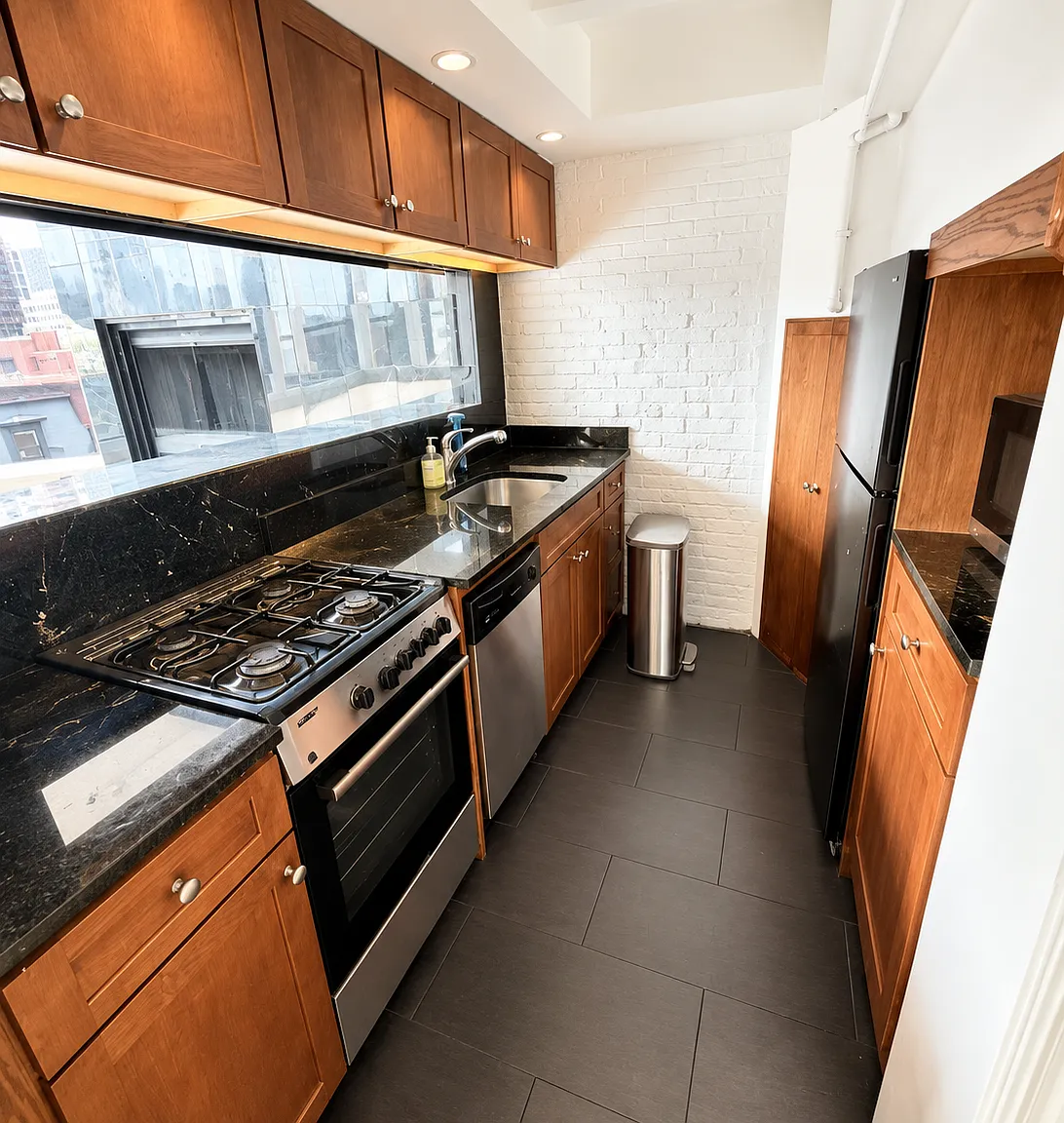 2 bed, $6,500 — Photo 3