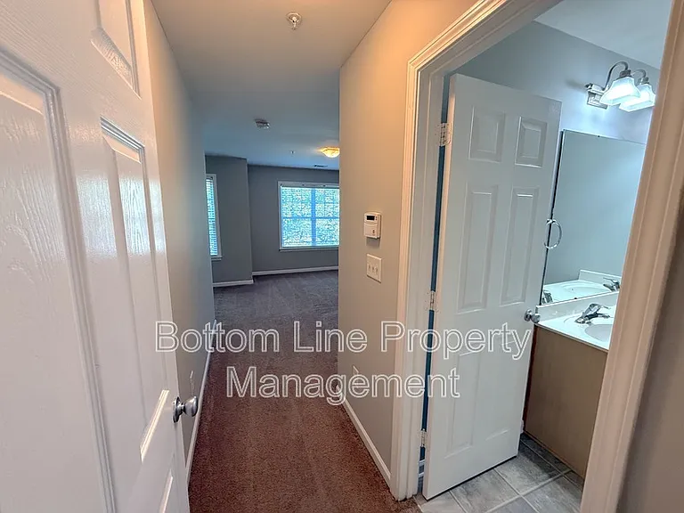 1131 Ilana Ct — Photo 17