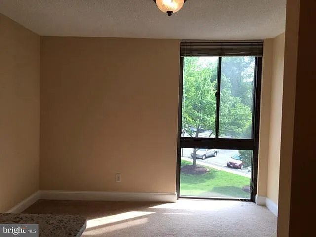 2300 Pimmit Dr #204 — Photo 5