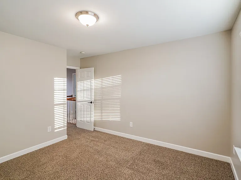 406 Bonita Pkwy — Photo 17