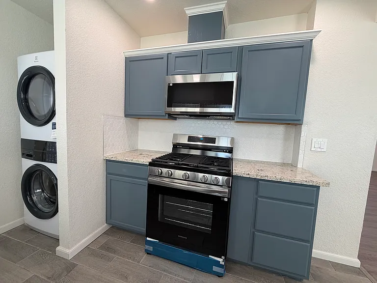 1620 Woodland Ave #1620 — Photo 6