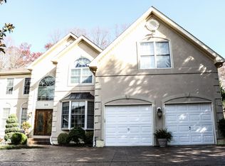118 Fox Trail Ter, Gaithersburg, MD 20878