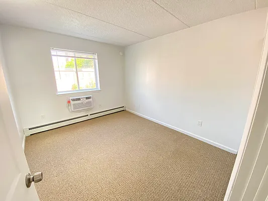 Rented by Tri Boro Terrace Realty | media 9