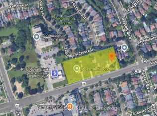 812 Rossland Rd E, Whitby, ON L1N 9L3