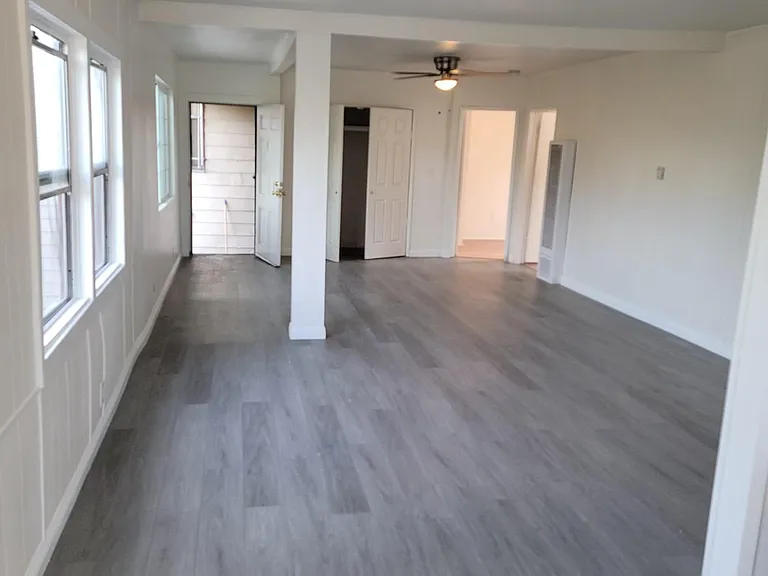 219 E 28th St #3/4 — Photo 2